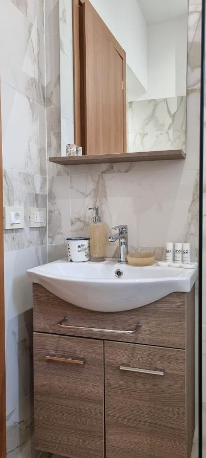 Altido New Apt 10 Min From Duomo, 25 Min From Linate Appartement Milaan Buitenkant foto